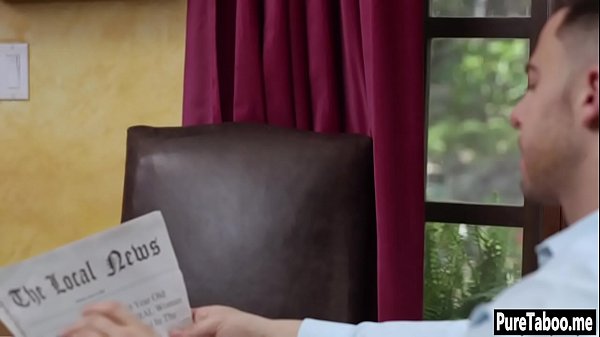 Nonton Hot Babe Rode A Guys Big Dick thumbnail