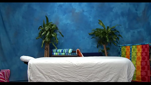 Nonton Massage Pleased Ending thumbnail