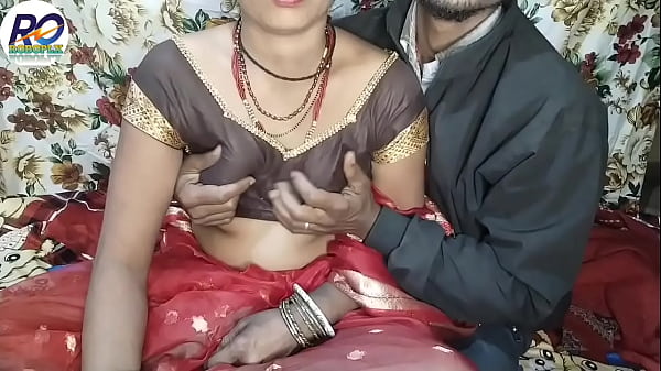 Play MP4 - Great sex with Bhabhi in red saree and after removing the black blouse&comma; opportunity to squeeze the boobs and ass fuck Hindi audio Claire Vais