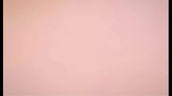 Marica de pene chico enjaulado en castidad en varias escenas de porno gay 