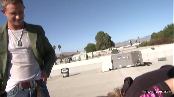 Play MP4 - Blonde sweetie gets her wet pussy smashed in the bathroom