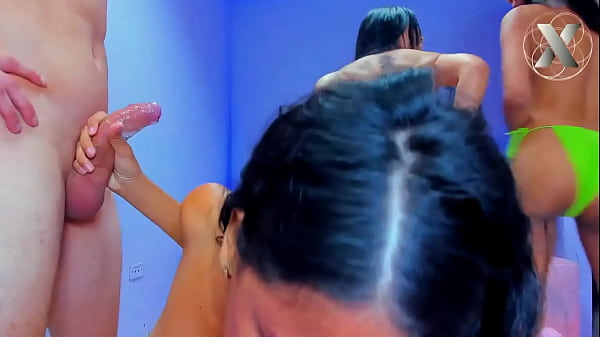 Beautiful girls suck dick good sluts likes to have it in the throat