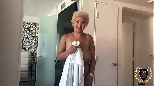 Rome major makes oksana rose's phat ass bounce during sex 