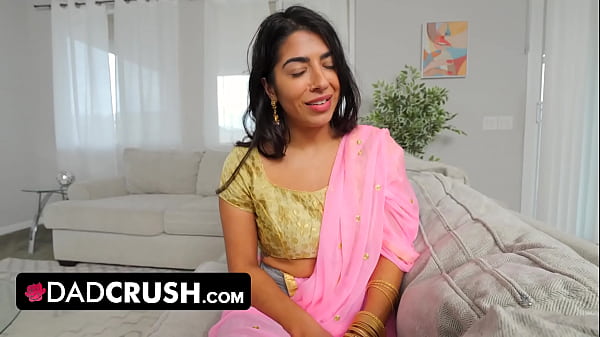 Play MP4 - StepDaughter Jasmine Sherni Feels Weird About Her New Stepdad Feeling Up Her Tits And Ass -DadCrush