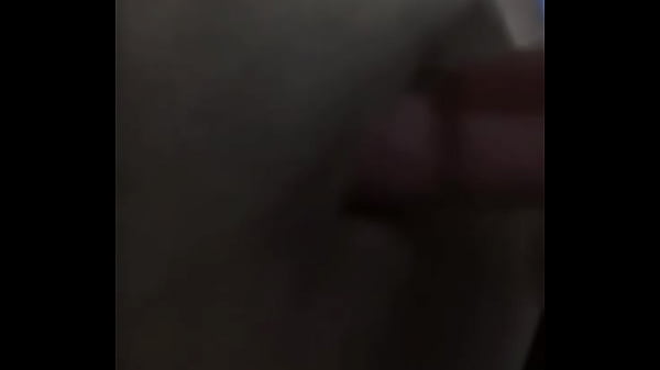 I love the feeling of touching a well toned belly button 