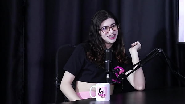 Como fazer sexo anal sem sentir dor, e sofria bullying na escola - Yumi Trap (Transsexual) (SHEER/RED) 