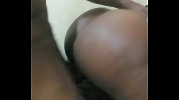 Play MP4 - Horny African milf gets fucked doggystyle midnight