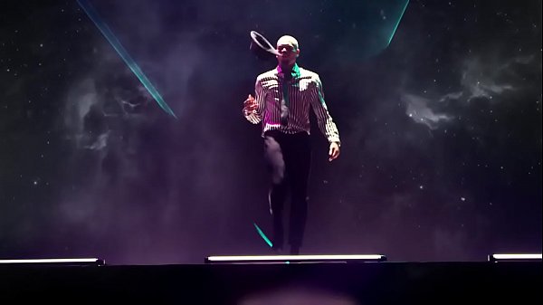 Play MP4 - Chris Brown - Privacy  &lpar;Music Video&rpar;