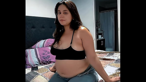 Nicole begs_for you_to stickit in her Fat Ass