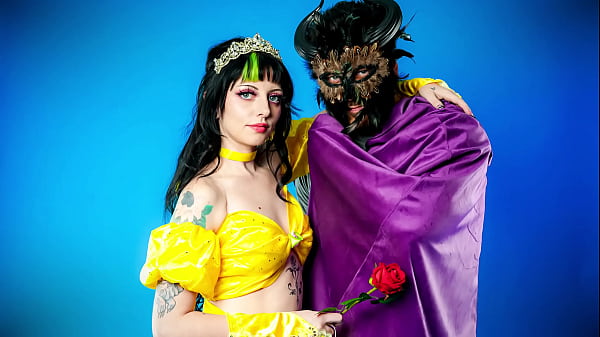 Halloween Made Oblivious Step Siblings Go Nasty Thinking ItWas A Stranger