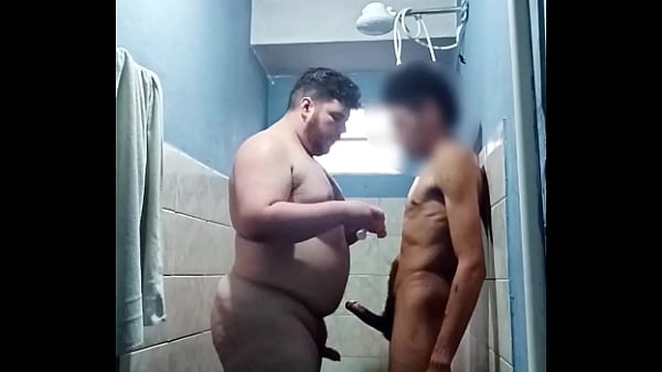 Em Breve - Encanador Veio Trocar O Chuveiro E Acabou Me Fodendo No Banheiro Mesmo (assista Agora Na Minha Assinatura) thumbnail