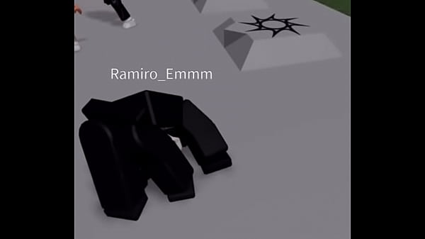 Ramiro takes Jul&rsquo;s 8.5 cock into his ass 