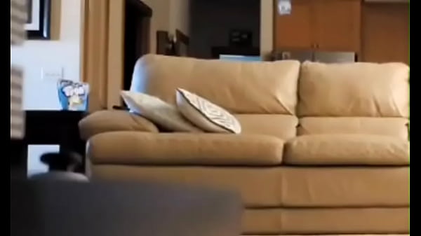 Play MP4 - Naked wife on hidden camera