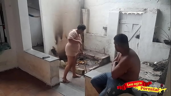 Strong Anal Beat In Brazilian Fat - Bareback thumbnail