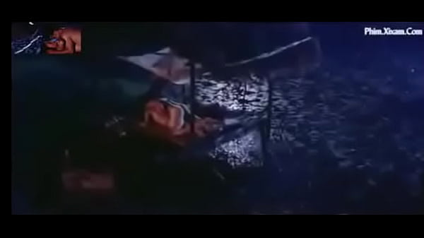 cảnh_nóng cánh đống