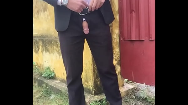 Play MP4 - dai bay ben xe&period;MOV