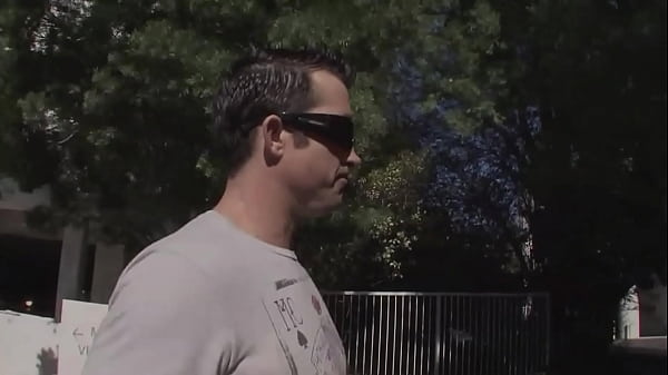 Nonton Tarra White's Big Bouncing Tits thumbnail