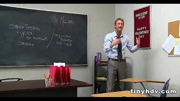 Tinyteen pussy Evi_Fox 5 91