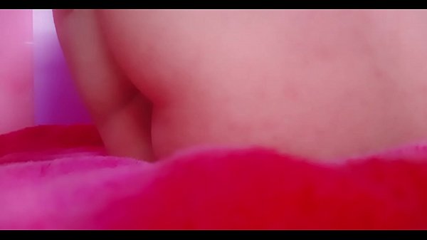 Play MP4 - طيزي ممحونة زي طيز مامتي هويدا