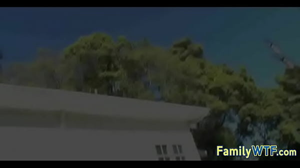 Nonton Step Mom And Daughter Threesome 0932 thumbnail