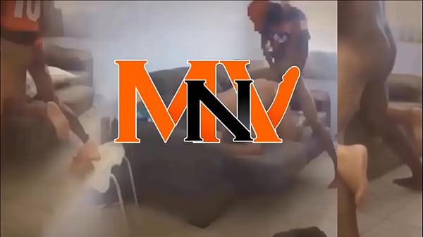 Play MP4 - o novinho putao e o corno cadela