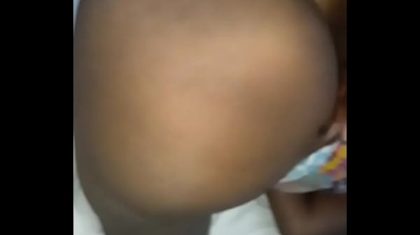 Play MP4 - Sweet Cheekz