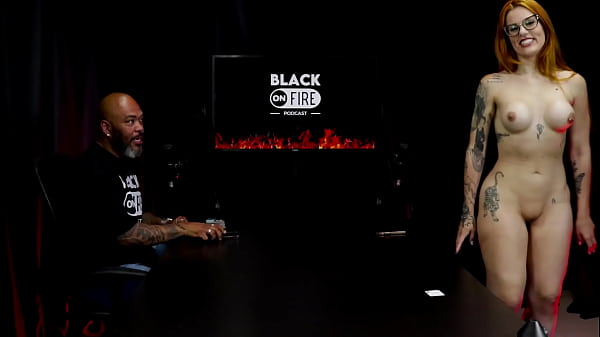 Nonton A Internet Est&aacute; Fodendo O Meio Liberal, Est&atilde;o Trazendo A Modinha Do Menage Feminino, E A Surtada Que Deu... - Bella Ruiva (watch On: Sheer/red) thumbnail