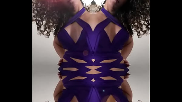 Nonton Strange Sexy Purple Dress With Awesome Black Heels. I Like The Dress And Jewels Was Not A Fan, What Do You Think? thumbnail