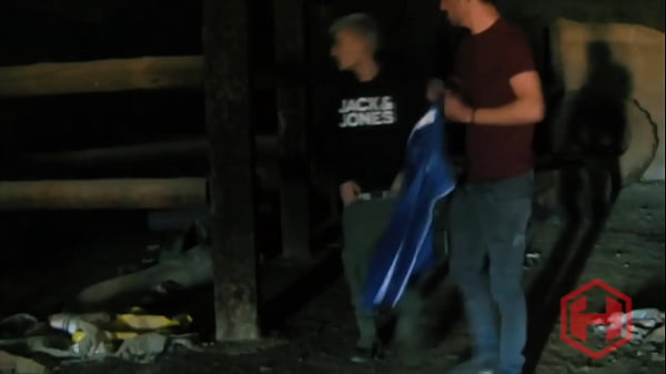 Hard Public Sex thumbnail