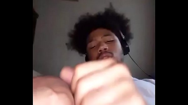 Play MP4 - Stroking Some good dick