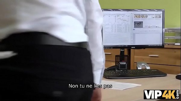 VIP4K. Un agent appelle Lussy Sweet pour un rendez-vous mais elle le_baise aubureau