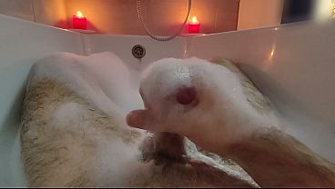 Nonton Deep In The Foam &mdash; Private Bathroom thumbnail