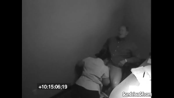 Fat secretary talk to her boss then her boss having a offer until she laydown and unzip boss pants she rubbing and licking her dick until blowjob it until cumming