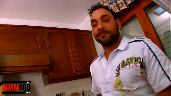 Play MP4 - Mature housewife ass fucked in the kitchen and facial cumshot