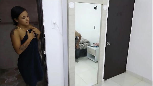 Play MP4 - MI PADRASTRO ME CONVENCE DE FOLLAR CON &Eacute;L Y CASI NOS DESCUBREN 1 PARTE