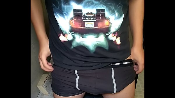 Play MP4 - Mostrando mi verga