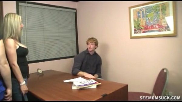 Play MP4 - Sucking at the office