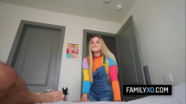 Horny stepdaughter dressed in a uniform gets her pussy pounded by her stepdad&rsquo;s throbbing dick