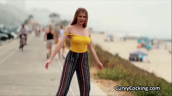 Nonton She Loves To Rollerblade But Riding Dicks Too thumbnail