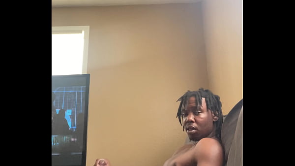 Play MP4 - Waitin on bae 2 get off at work couldnt wait had 2 bust a load