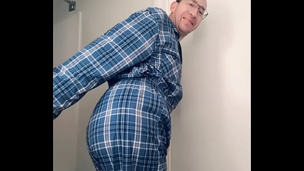 BIGGBUTT2XL IS AVAILABLE PHILLY DELCO PENNSYLVANIA NEW JERSEY DELAWARE MARYLAND DMV NEW YORK 