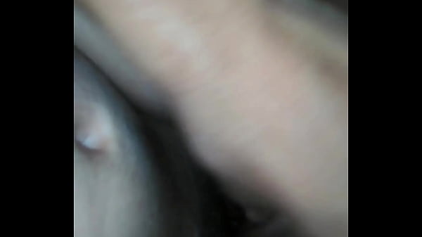 Novinha de 19 anos sentando_ate gozar