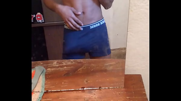 Play MP4 - Meu pau duro pra vcs