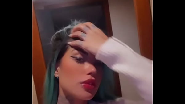 Nonton Buceta Molhadinha thumbnail