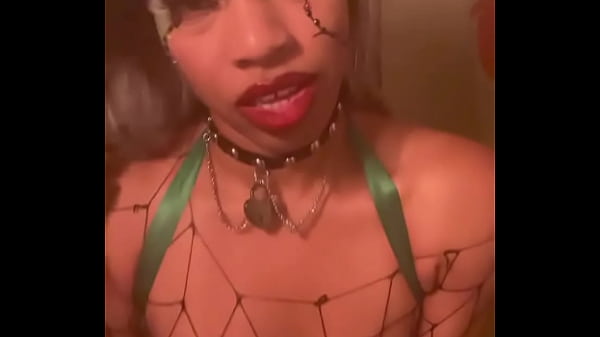 I&rsquo;m a monster in the sheets could you keep up with me can you guess my costume