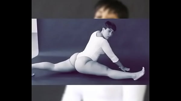 Sexy model who is she 