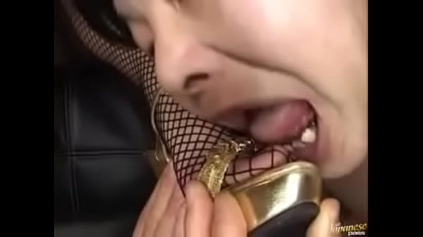 Av model fucking like crazy on_cam