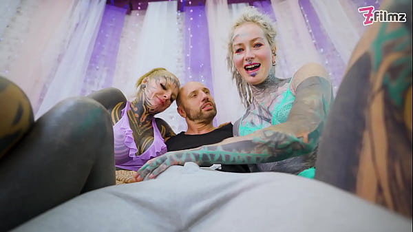 Tattooed girls hard fuck threesome world champion facial and gape 