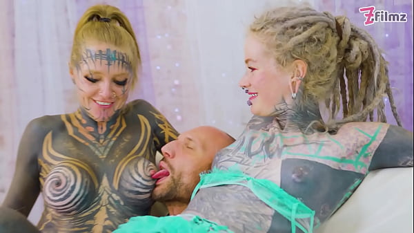 Tattooed girls hard fuck threesome world champion facial and gape
