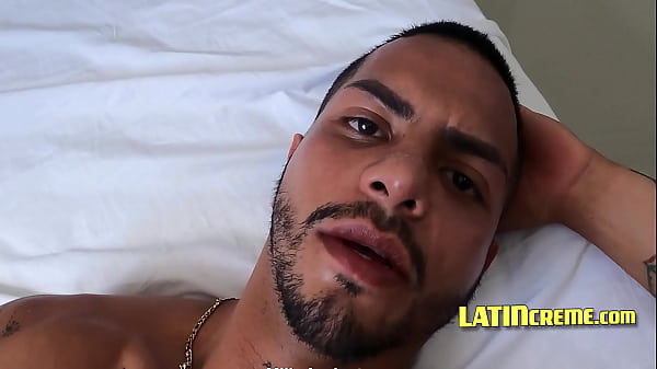 Flattery Got Me Inside His Hot Ass - Antuan Ruma, Damian Moreno 